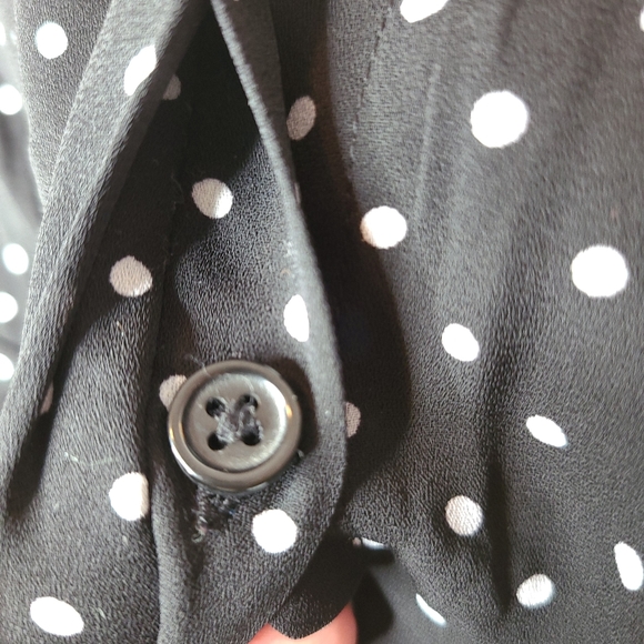 Who What Wear | Black Polka Dot Blouse sz med - Picture 3 of 7